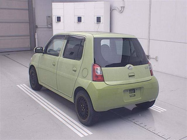 DAIHATSU ESSE