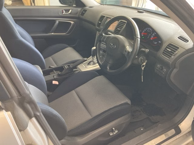 SUBARU LEGACY