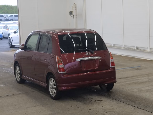 DAIHATSU MIRA GINO