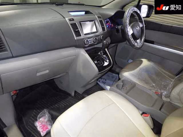 MAZDA MPV