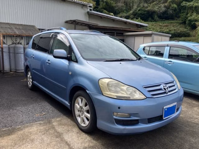 Toyota Ipsum