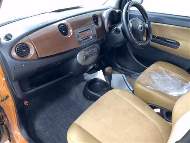 DAIHATSU MIRA GINO