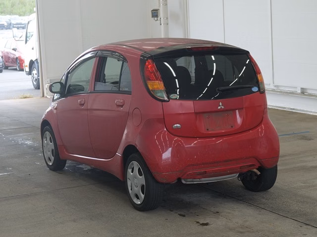 MITSUBISHI I