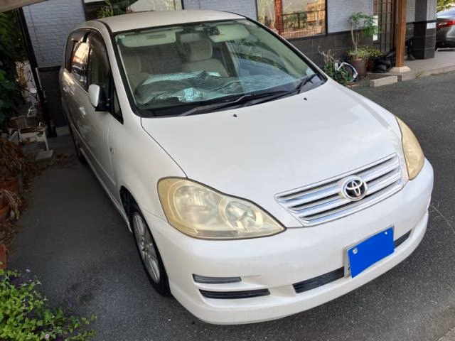 Toyota Ipsum