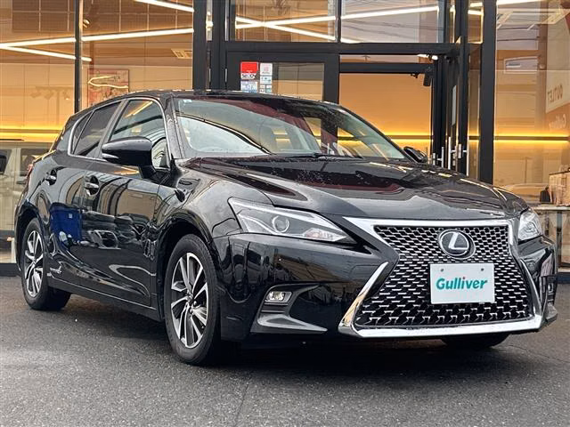 LEXUS CT200H