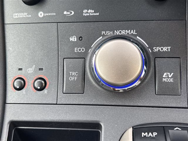 LEXUS CT200H