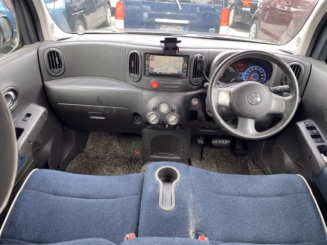 NISSAN CUBE