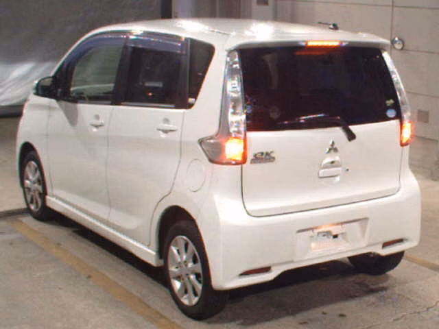 MITSUBISHI EK CUSTOM