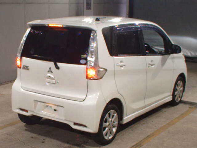 MITSUBISHI EK CUSTOM