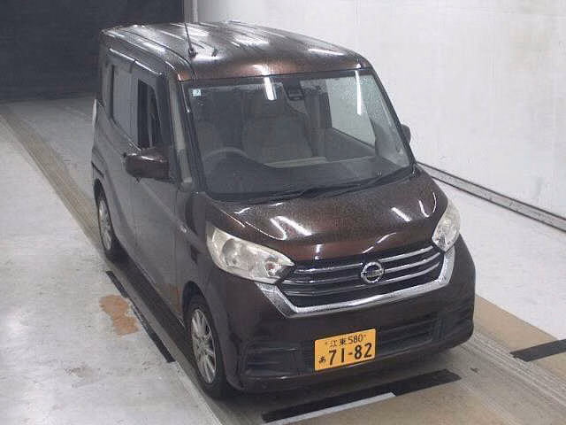 Nissan DAYZ Roox