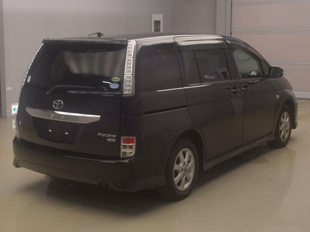 TOYOTA ISIS