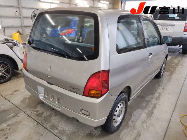 MITSUBISHI MINICA