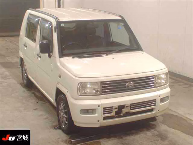 DAIHATSU NAKED