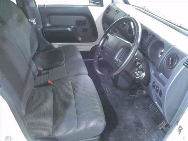 DAIHATSU NAKED