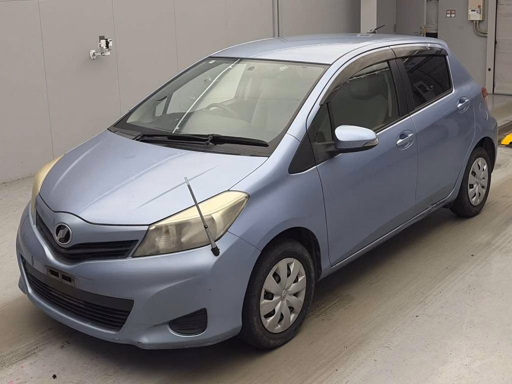 TOYOTA VITZ