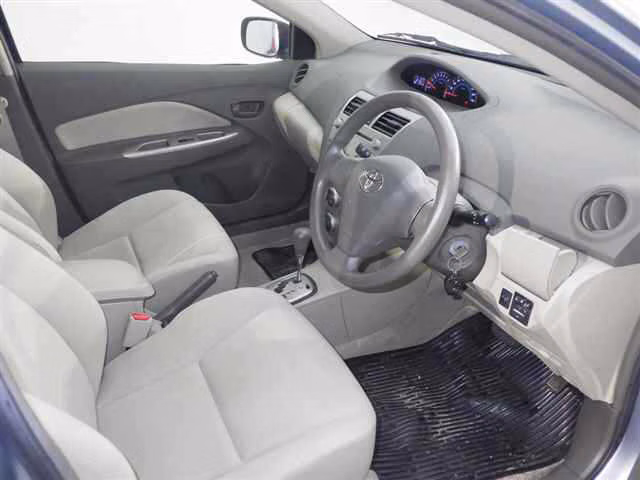 TOYOTA BELTA