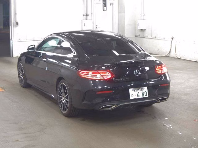 MERCEDES-BENZ C-CLASS