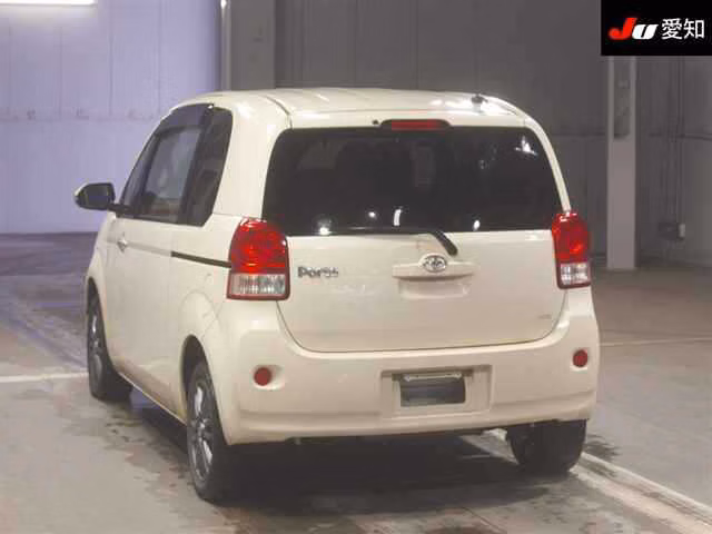 TOYOTA PORTE