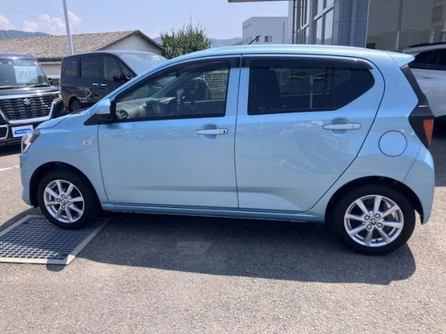TOYOTA PIXIS EPOCH