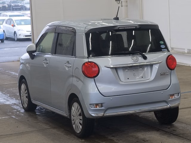 DAIHATSU CAST