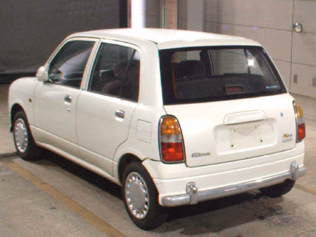 DAIHATSU MIRA GINO