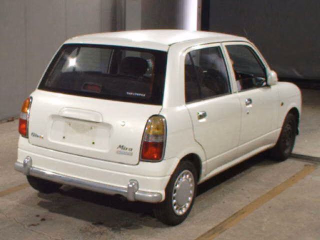 DAIHATSU MIRA GINO