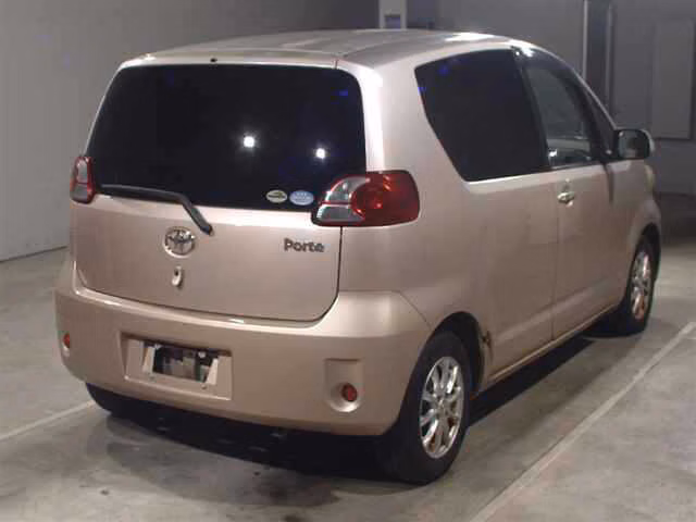 TOYOTA PORTE