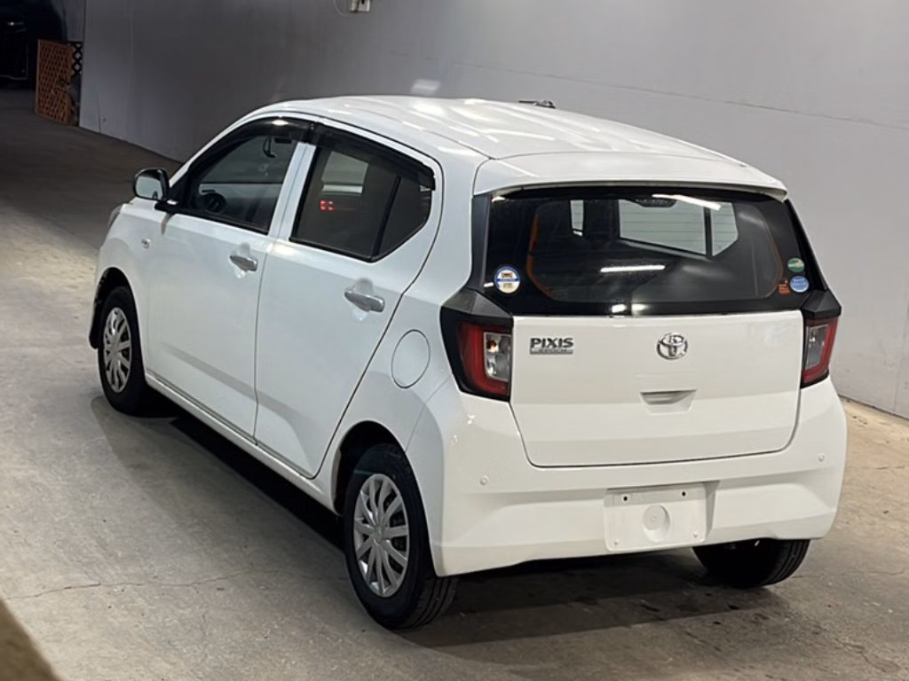 TOYOTA PIXIS EPOCH