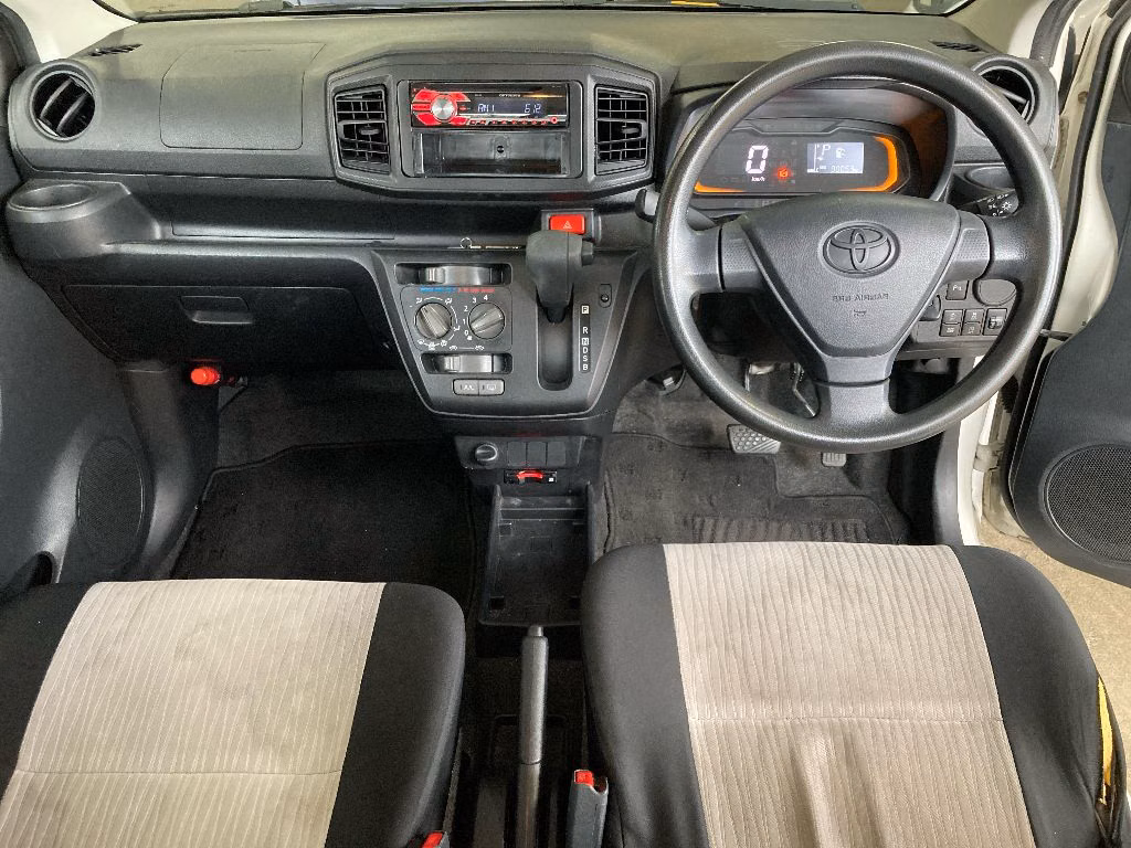 TOYOTA PIXIS EPOCH