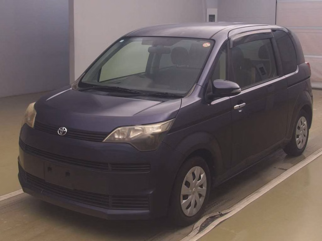 TOYOTA SPADE