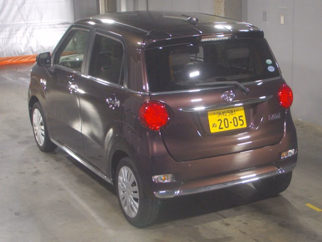 DAIHATSU CAST