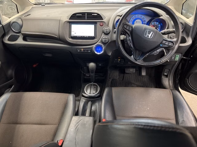 HONDA FIT SHUTTLE