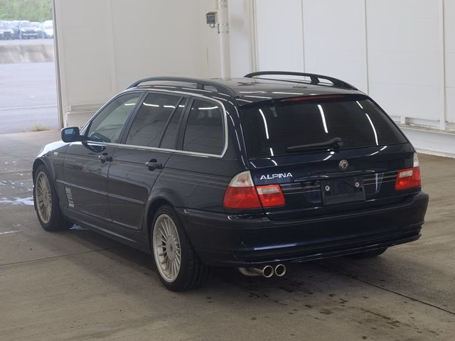 BMW 3-SERIES