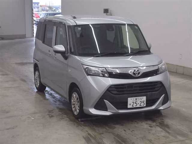 TOYOTA TANK