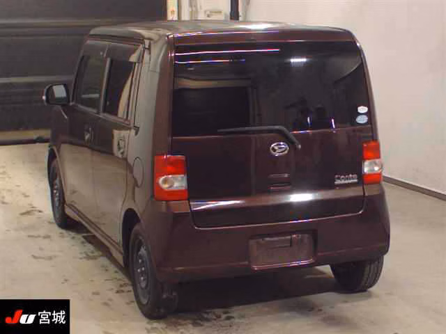 DAIHATSU MOVE CONTE