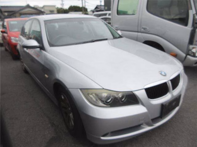BMW 3-SERIES