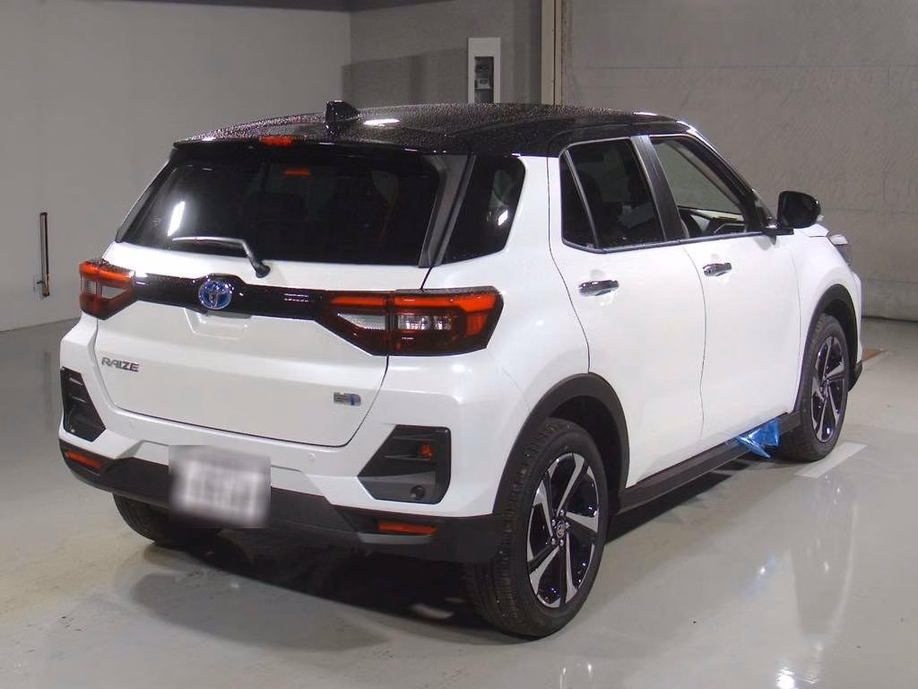 TOYOTA RAIZE
