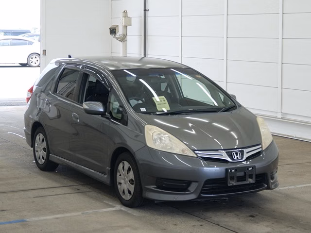 HONDA FIT SHUTTLE