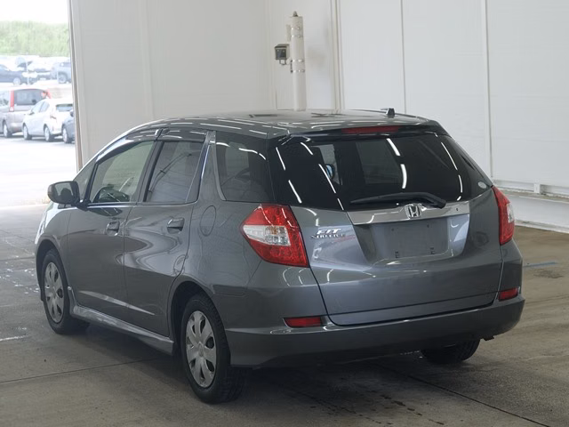 HONDA FIT SHUTTLE