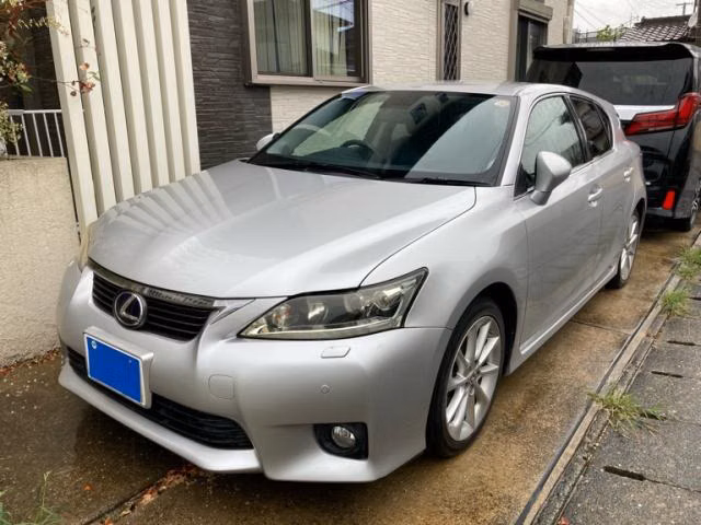 LEXUS CT200H