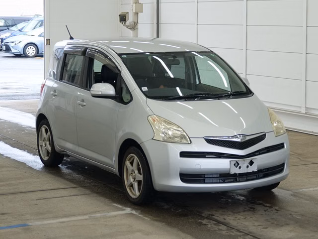 TOYOTA RACTIS