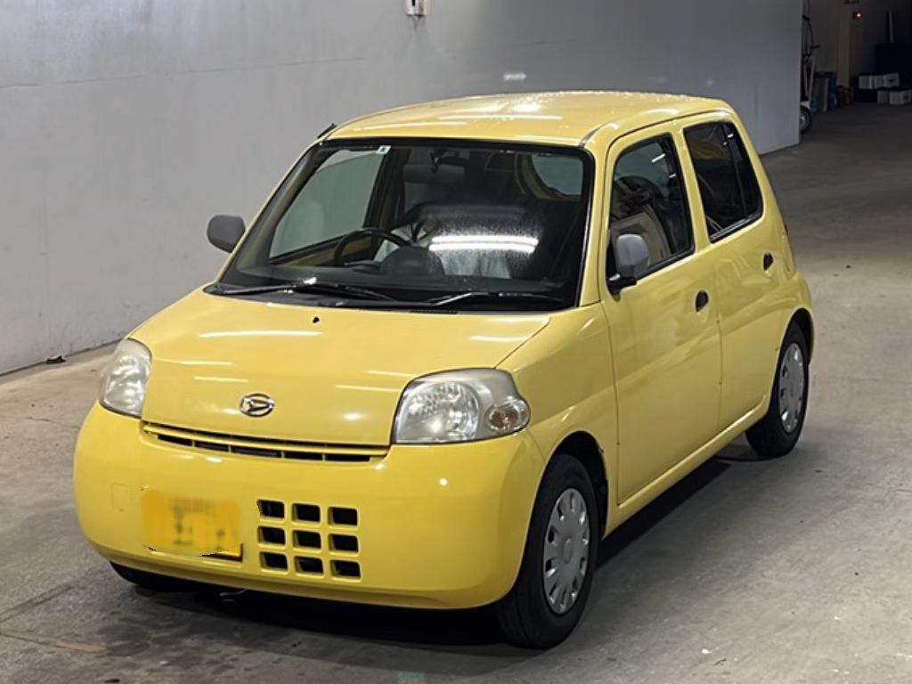 DAIHATSU ESSE