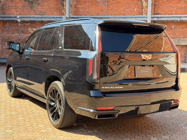 CADILLAC ESCALADE