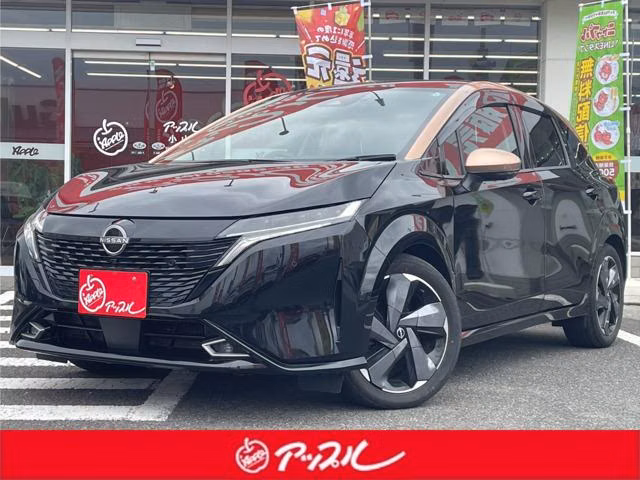 Nissan Aura