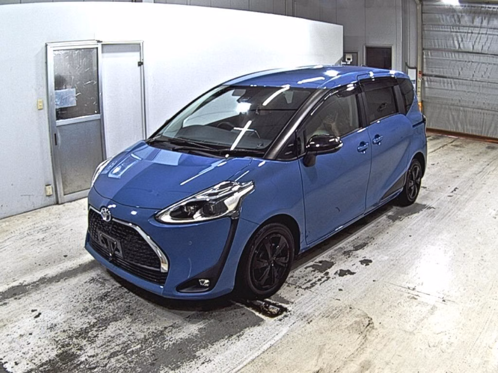 TOYOTA SIENTA