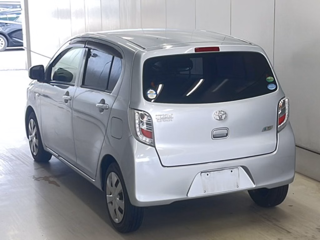 TOYOTA PIXIS EPOCH