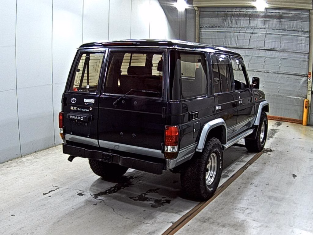 TOYOTA LAND CRUISER PRADO
