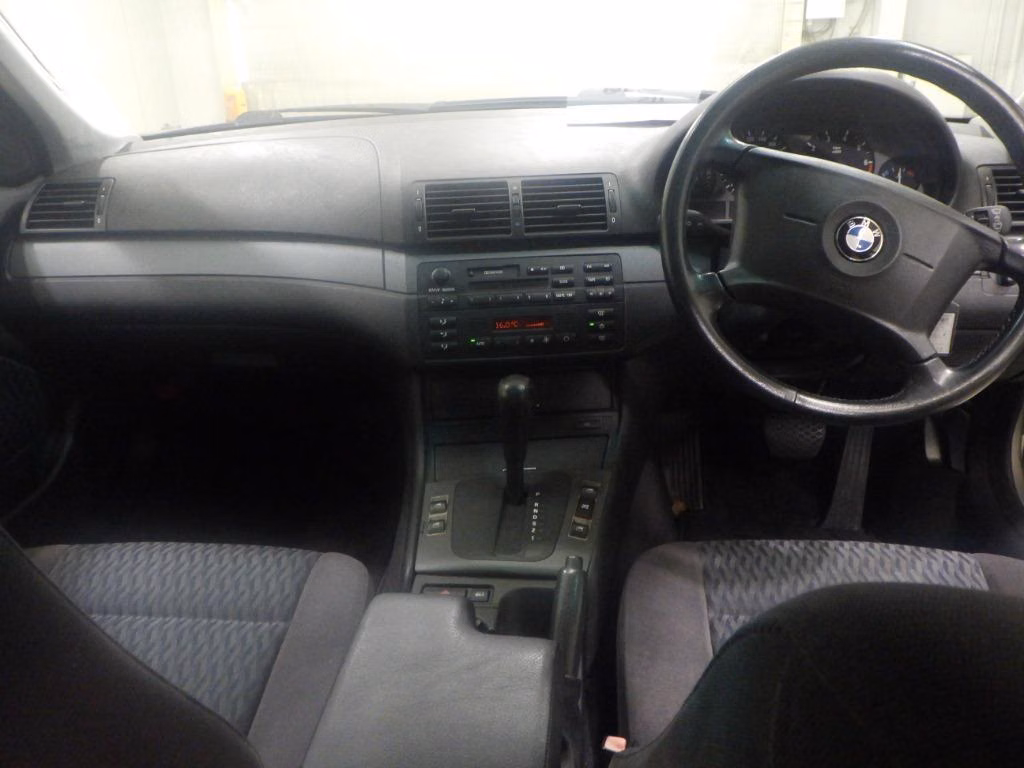 BMW 3-SERIES