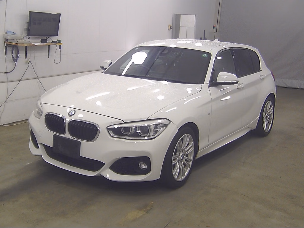 BMW 1-SERIES