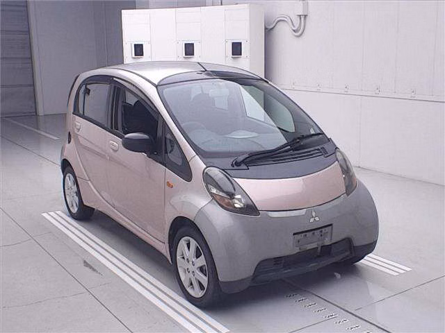 MITSUBISHI I